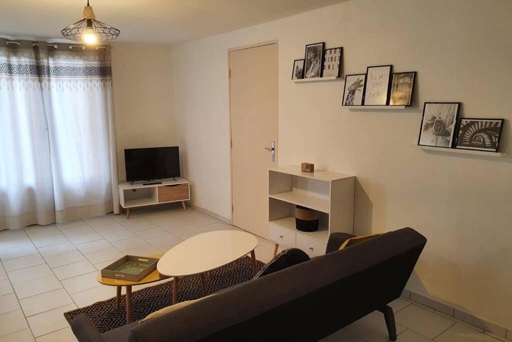 Historical Center Of Pezenas Apartment Екстериор снимка